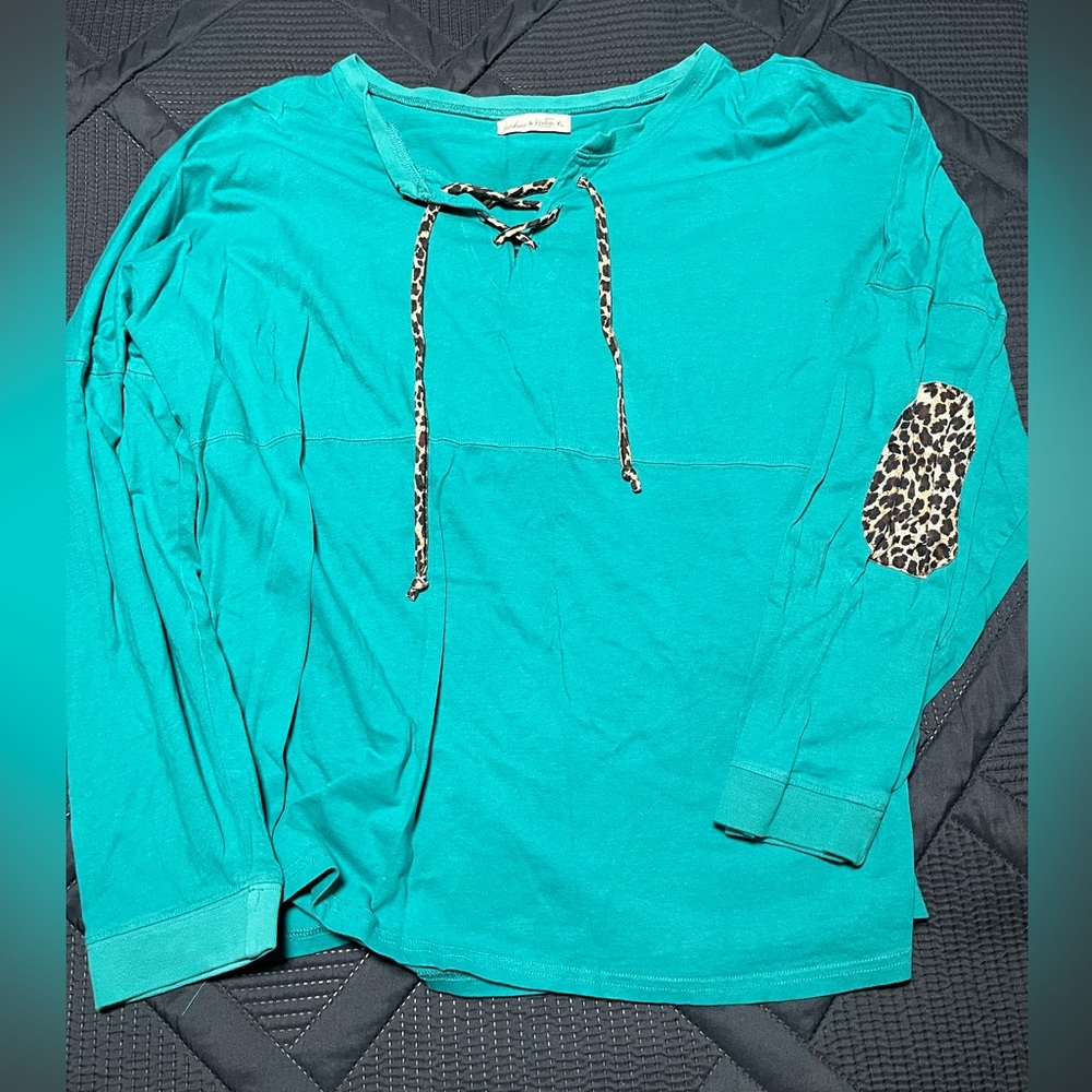 Long sleeve shirt